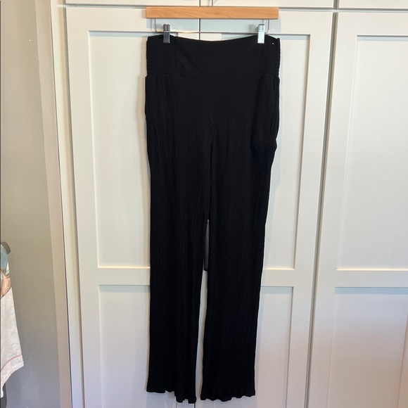 Three Dots Pants - Three Dots Black Wide-Leg Rayon Pants size L